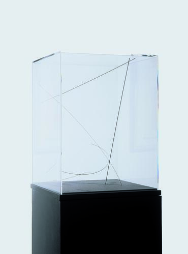 Francis Dusepulchre, Monumentale transparanten, 1999, 35 x 26 x 26 cm, ULB-C-AMC-0228© Collectie moderne en hedendaagse kunst ULB