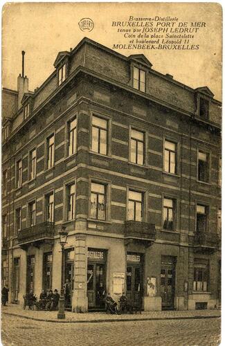 Brasserie-Distillerie Bruxelles Port de Mer tenu par Joseph Ledrut - Coin de la place Sainctelette et boulevard Léopold II Molenbeek-Bruxelles© MoMuse