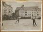Exemple de concours de jeu de petite balle au tamis place du Grand Sablon vers 1890 © Archives de la Ville de Bruxelles, C-14440