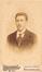 Photo Portrait Charles Abattucci, frère du peintre molenbeekois Pierre Abattucci, photogr. E. Verhassel (Molenbeek-Saint-Jean), s.d. [vers 1900].<br>