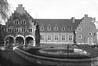 Photos de divers lieux et espaces publics à Molenbeek-Saint-Jean, photogr. Bauters, Albert Delraux, Verhassel, s.d. [années 1950-1960].