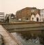 Foto's Brug over het Kanaal van Charleroi aan de Toekomststraat (Sint-Jans-Molenbeek) in aanbouw, fotogr. Christophe Wallez, 1996.