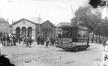 Reproduction photo Porte de Ninove (entre Bruxelles et Molenbeek-Saint-Jean), pavillon d'octroi et tram électrique, photogr. anon., s.d.<br>