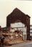 Photo Rue De Rudder, démolitions en vue de la construction d'un supermarché (Molenbeek-Saint-Jean), photogr. anon., 1977.<br>