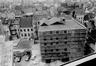 Photo Ancienne usine de pianos Oor en travaux, Chaussée de Gand, 82 (Molenbeek-Saint-Jean), photogr. anon., s.d. [années 1970].<br>