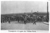 Photo Troupes allemandes à la gare de l'Allée verte (Molenbeek-Saint-Jean), photogr. anon., 1914.<br>