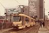 Photo Tram ligne 101 au Boulevard Baudouin, à hauteur de la Porte d'Anvers (Bruxelles), photogr. anon., 1983.<br>