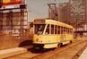 Photo Tram ligne 32 au Boulevard Baudouin, à hauteur de la Porte d'Anvers (Bruxelles), photogr. anon., 1984.<br>