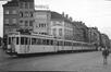 Photo Tram ligne N à la Chaussée de Ninove / Place de la Duchesse de Brabant (Molenbeek-Saint-Jean), photogr. R. Temmerman (Ixelles), 1961. <br>
