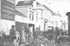 Photo Livreurs du commerce de charbons G. Devis & fils, Quai de Mariemont, 2-14, Chaussée de Ninove, 6 (Molenbeek-Saint-Jean), photogr. anon., s.d. [1910].<br>