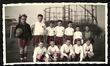 Foto Footballploeg FC Sparta van Sint-Jans-Molenbeek (voor de gazometers van de Sippelberg), fotogr. onbekend, s.d. [jaren 1950?]<br>