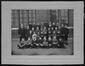 Photo d'une classe de 4e année de l'Institut Saint-Viateur, Molenbeek-Saint-Jean, photogr. anon., 1918.