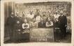 Carte photo Souvenir Saint-Eloi Atelier de construction électrique et mécanique Clle Raikem, Rue de Mayence, 62-64 (Molenbeek-Saint-Jean), photogr. anon., 1917.<br>