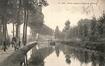 Carte-vue Halage à cheval au Canal de Charleroi à hauteur de Hal, éd. Société an. Belge de Phototypie (Bruxelles), 1907.<br>