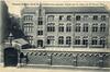 Carte-vue Ecole Saint-Lambert pour garçons dirigée par les Clercs de Saint-Viateur (Molenbeek-Saint-Jean), cliché Vander Camp, 1914.<br>