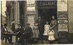 Fotokaart Café uitgebaat door Ed. Clément, Herkoliersstraat 39 (Koekelberg), fotogr. onbekend, s.d. [rond 1913].<br>